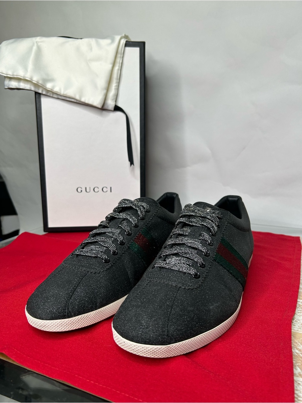 Gucci Glitter Ace Bambi Mens Black Green Red Stripe Low Top Sneakers RARE